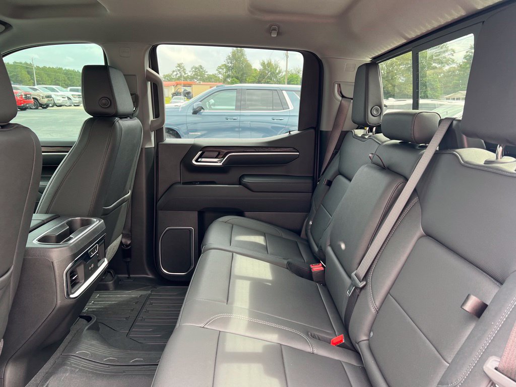 New 2026 GMC Sierra 1500 SLT w/ SLT Premium Package AWD/4WD image 13