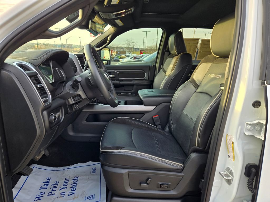 Used 2024 RAM 2500 Laramie w/ Night Edition image 17