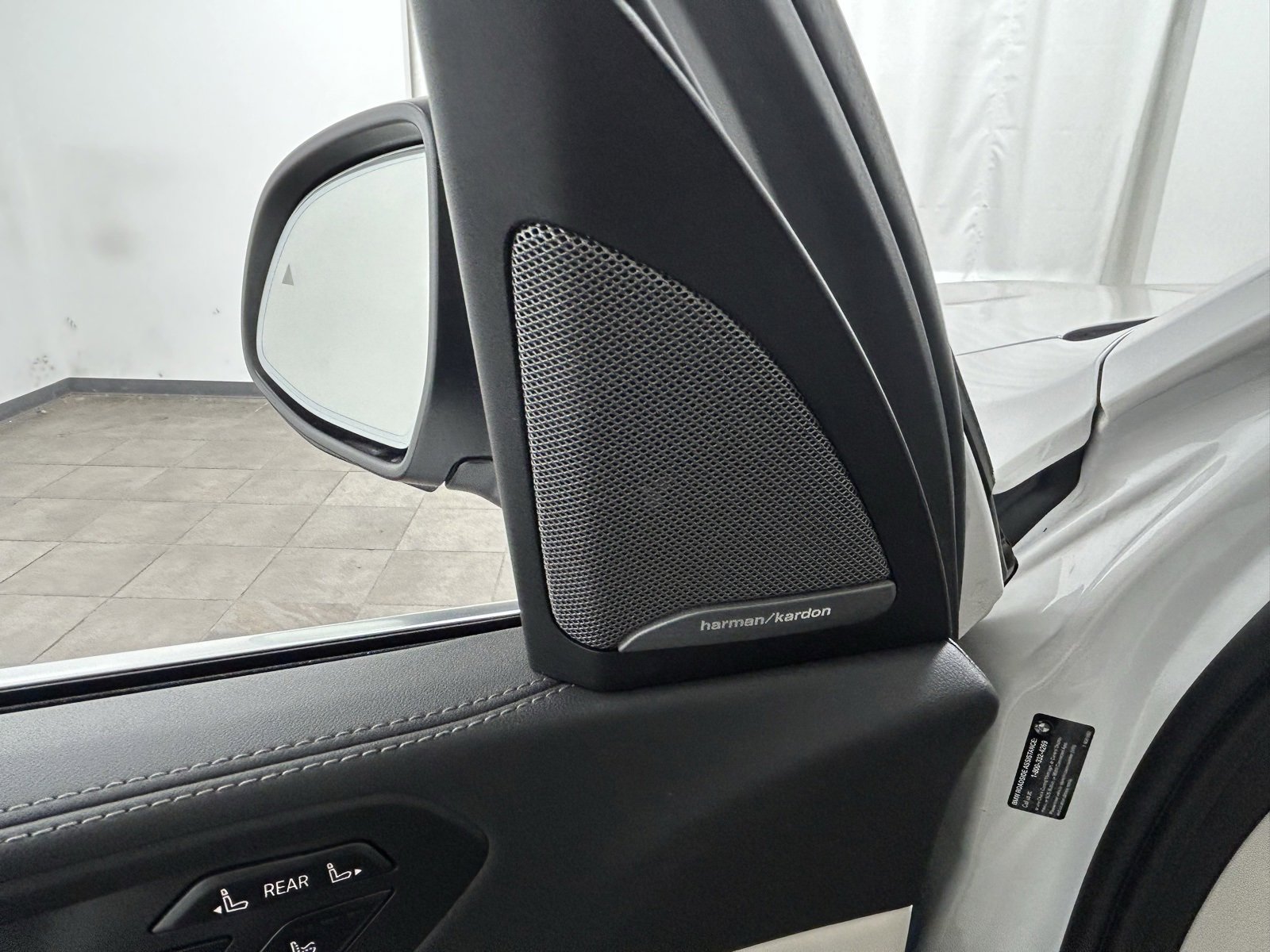 Used 2023 BMW X7 xDrive40i w/ Executive Package image 26