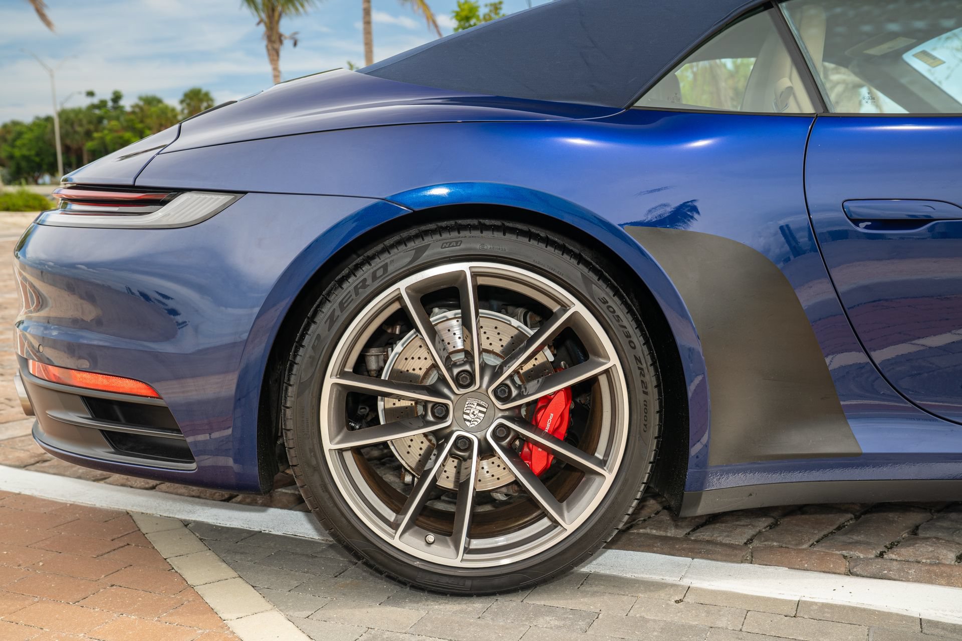 Used 2020 Porsche 911 Carrera S RWD image 17