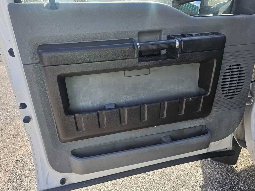 Used 2015 Ford F450 XL w/ Power Equipment Group image 6