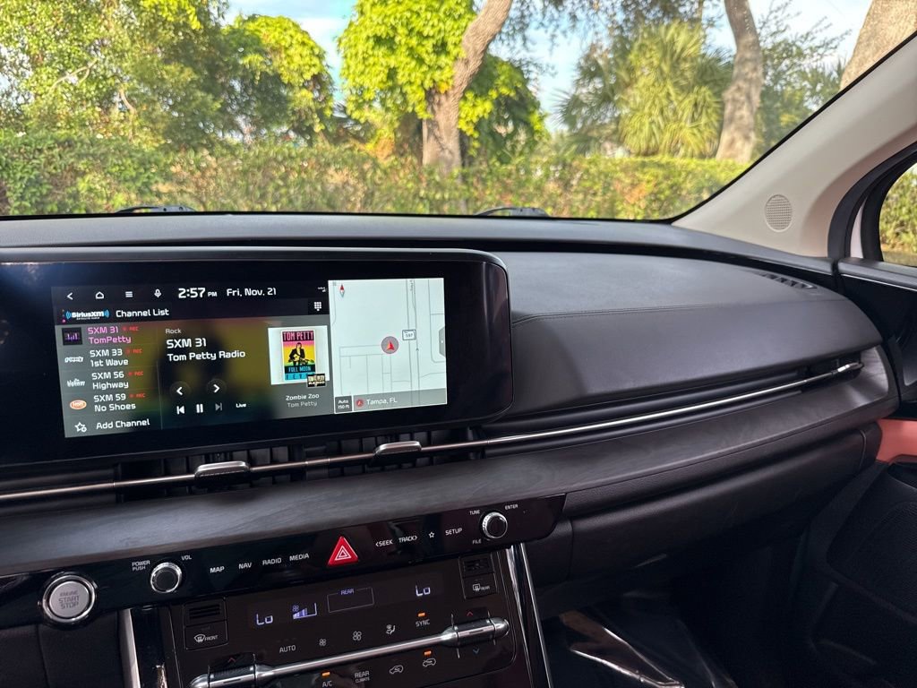 Used 2024 Kia Carnival SX image 38