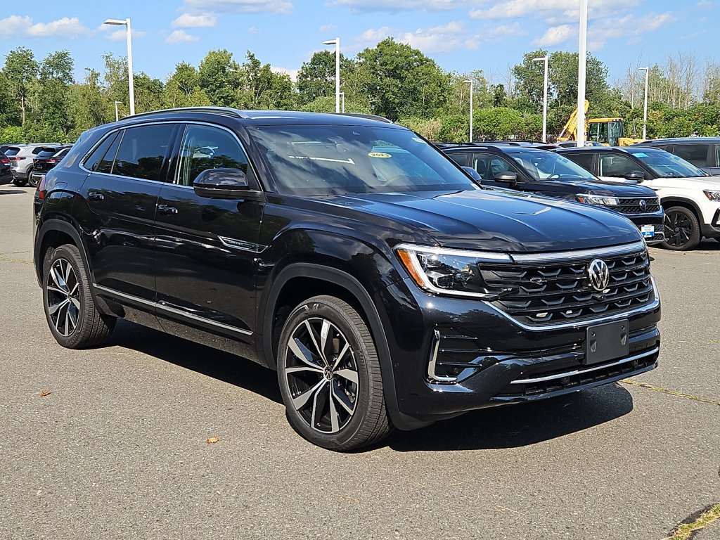 New 2026 Volkswagen Atlas Cross Sport SEL Premium R-Line AWD/4WD image 2