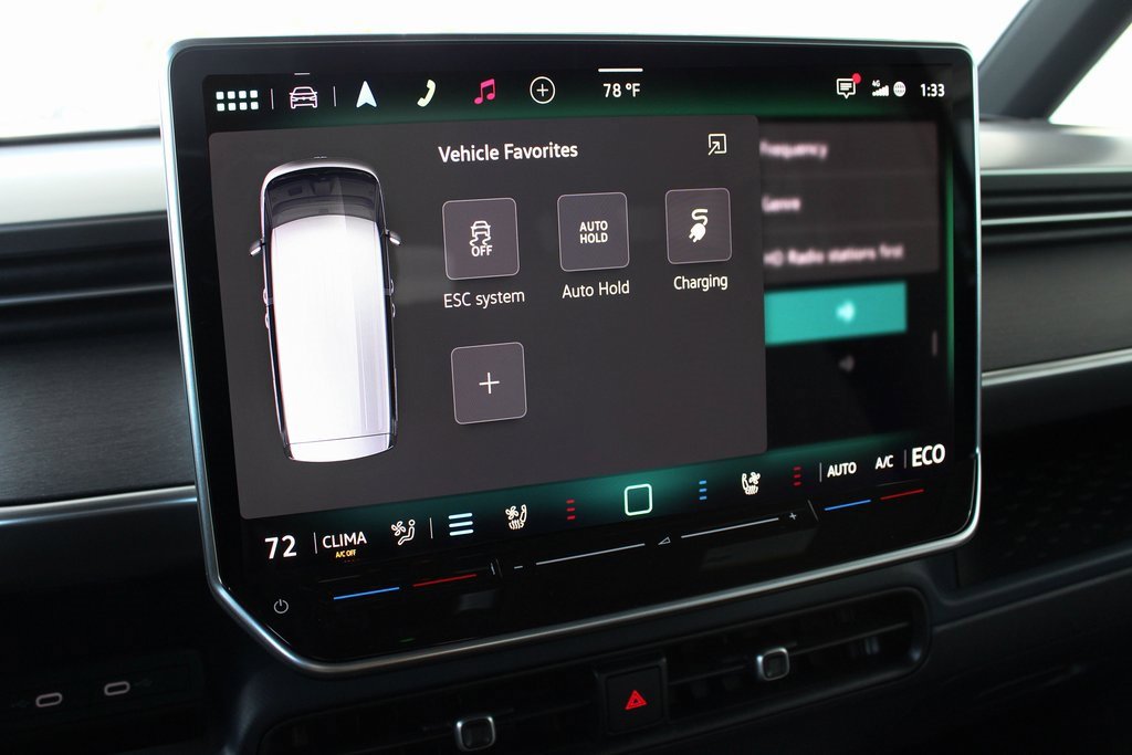 New 2025 Volkswagen ID. Buzz Pro S image 13