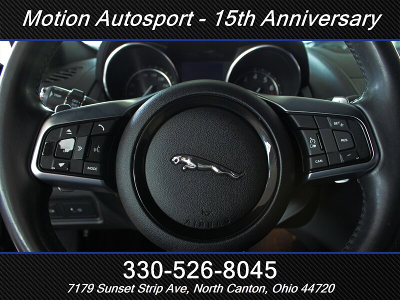 Used 2020 Jaguar F-TYPE Coupe RWD image 19