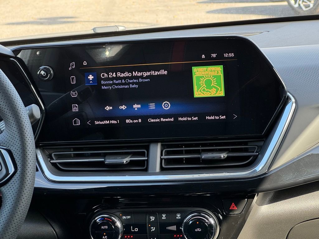 New 2026 Chevrolet Trax RS w/ Sunroof Package image 26