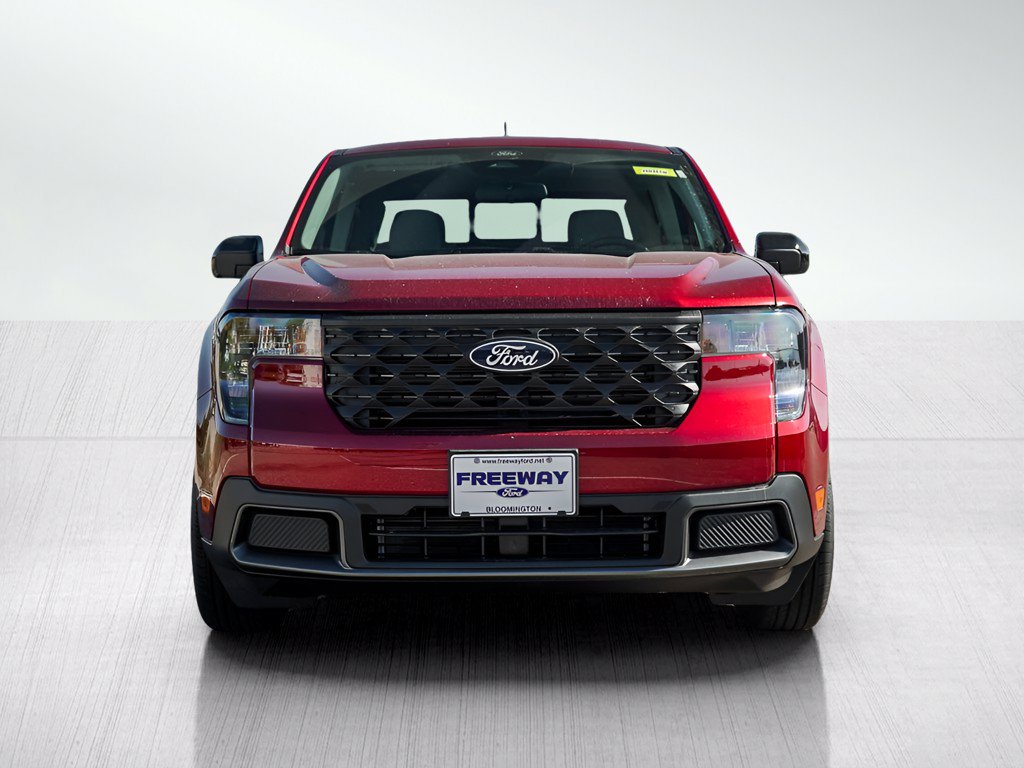 New 2026 Ford Maverick XLT w/ Equipment Group 301A AWD/4WD image 2