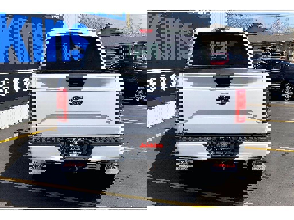 Used 2015 Ford F150 XL w/ Equipment Group 101A Mid image 4