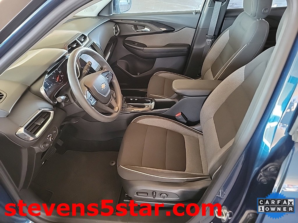 Used 2021 Chevrolet TrailBlazer LT w/ Convenience Package image 2