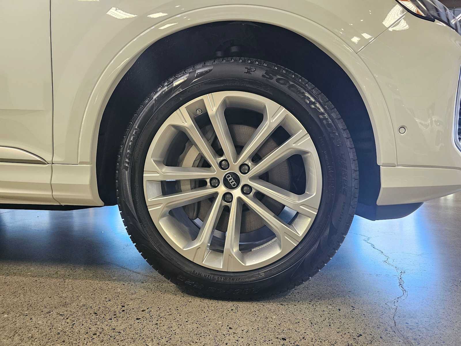 New 2026 Audi Q7 2.0T Premium Plus AWD/4WD image 9