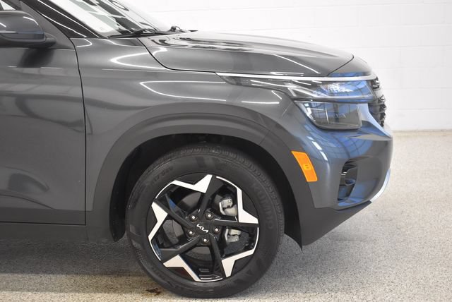 Used 2025 Kia Seltos S FWD image 13