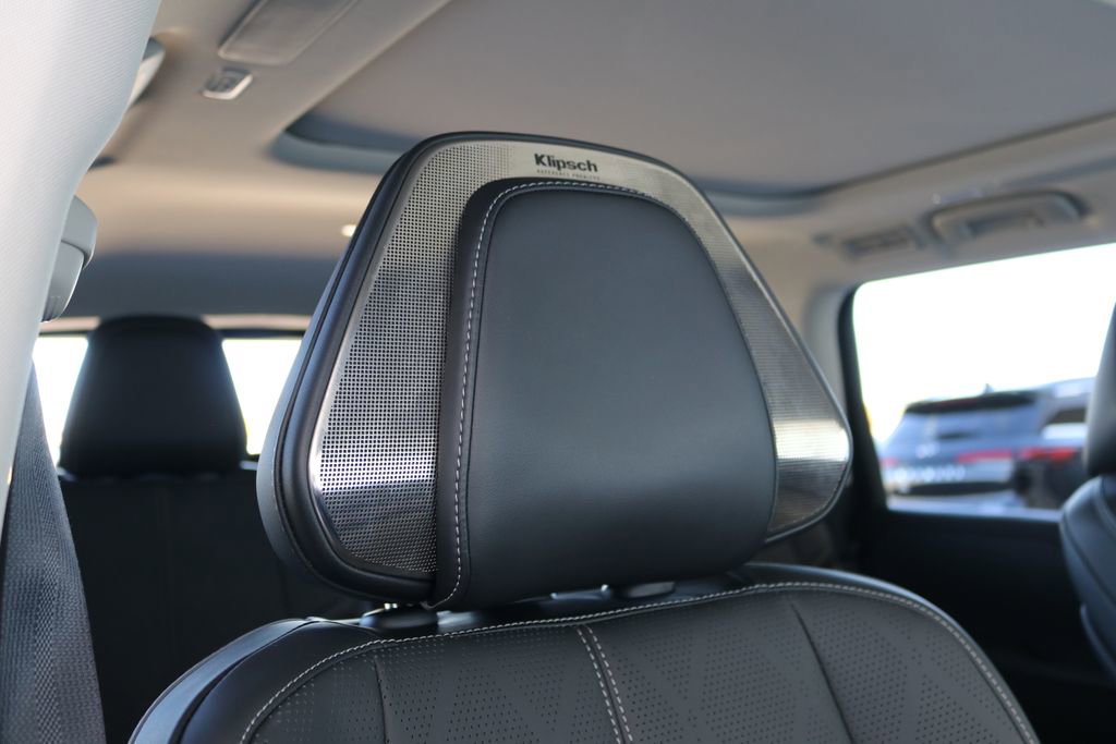 Certified 2025 INFINITI QX80 Sensory image 40