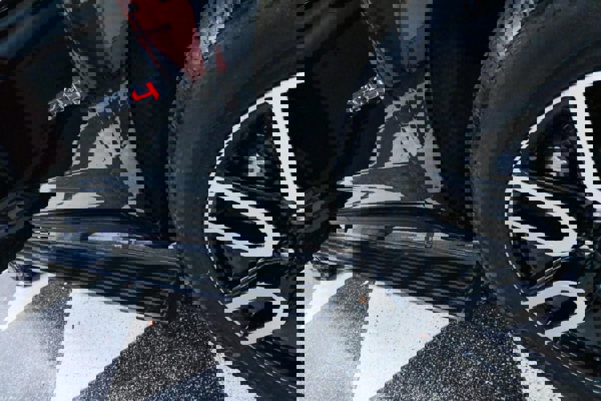 Used 2022 GMC Yukon AT4 image 33