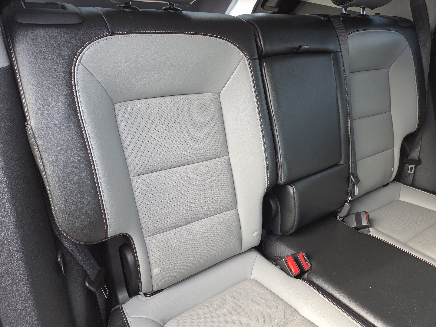 Used 2021 GMC Terrain SLT FWD image 19