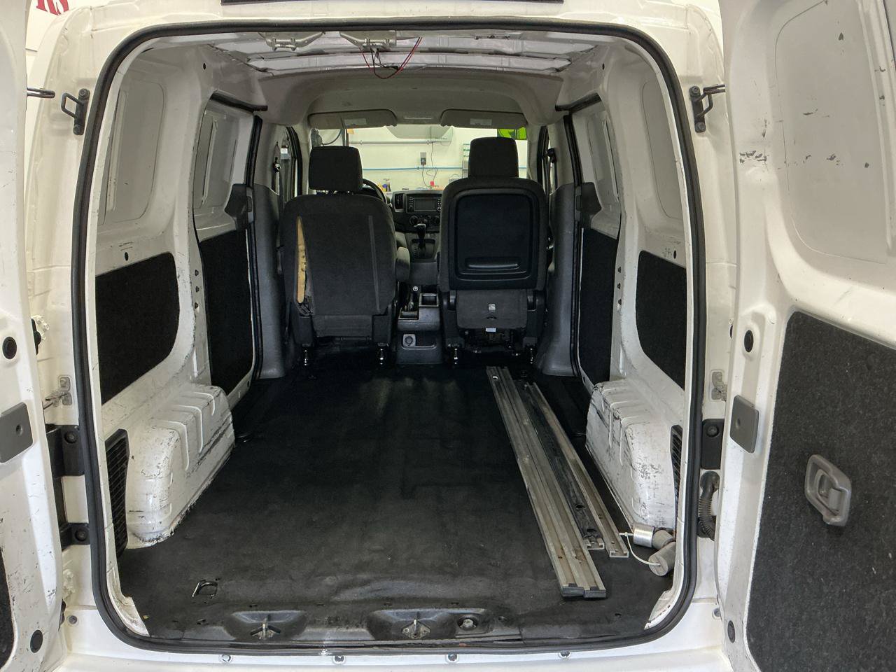 Used 2019 Nissan NV200 SV w/ Navigation Package FWD image 12