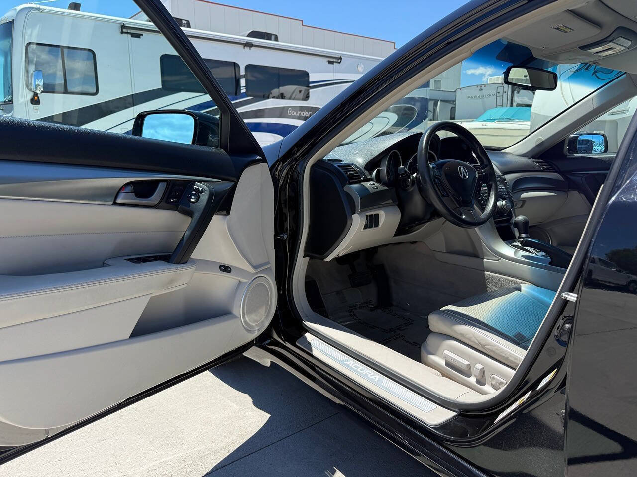 Used 2010 Acura TL w/ Technology Package FWD image 12
