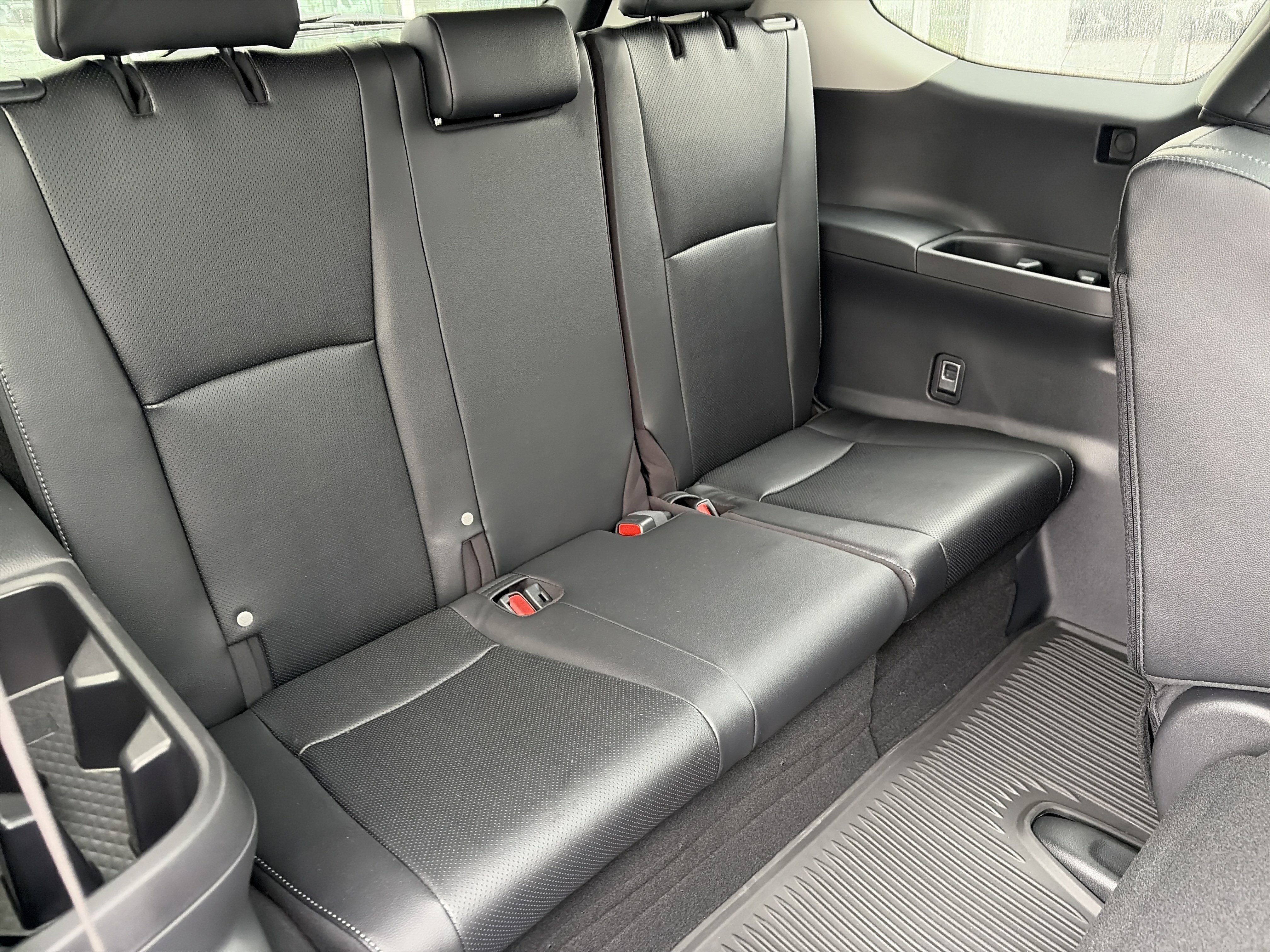 Used 2025 Toyota Grand Highlander AWD Hybrid image 23