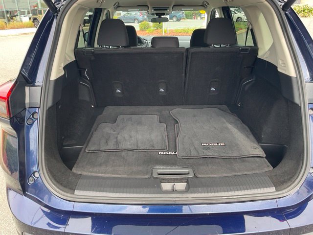 Used 2026 Nissan Rogue SV AWD/4WD image 9