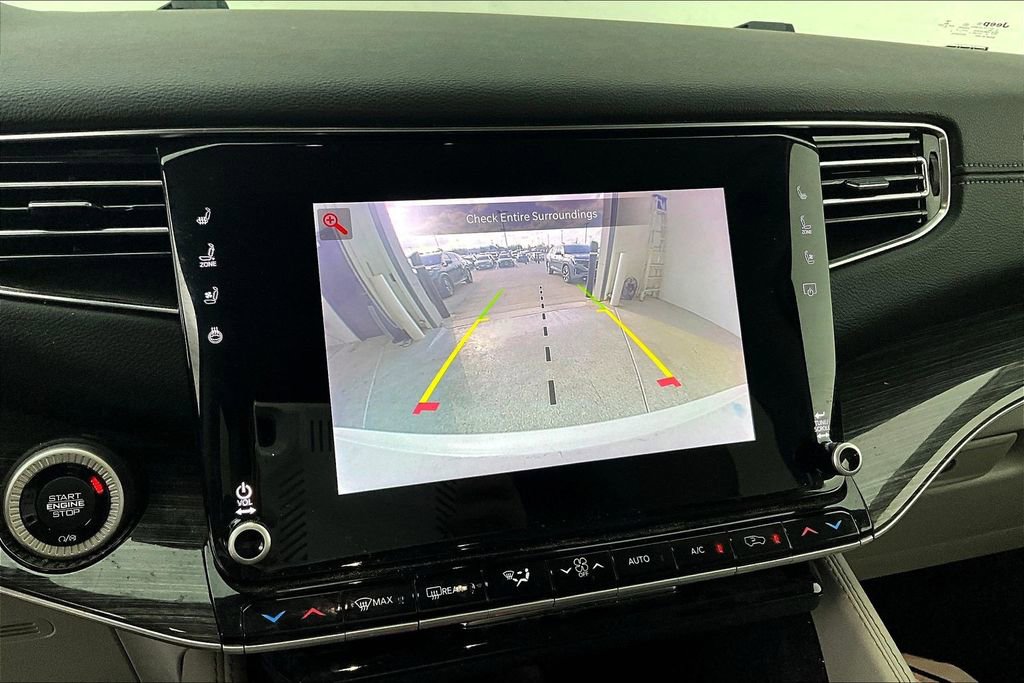 Used 2022 Jeep Wagoneer Series II image 29