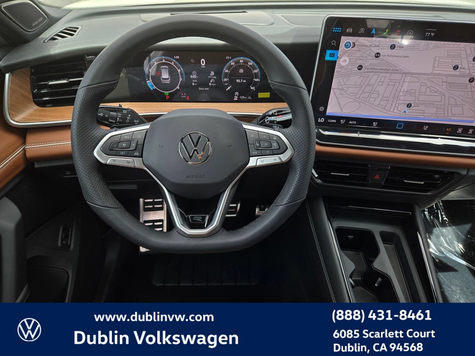 New 2026 Volkswagen Tiguan SEL R-Line AWD/4WD image 11