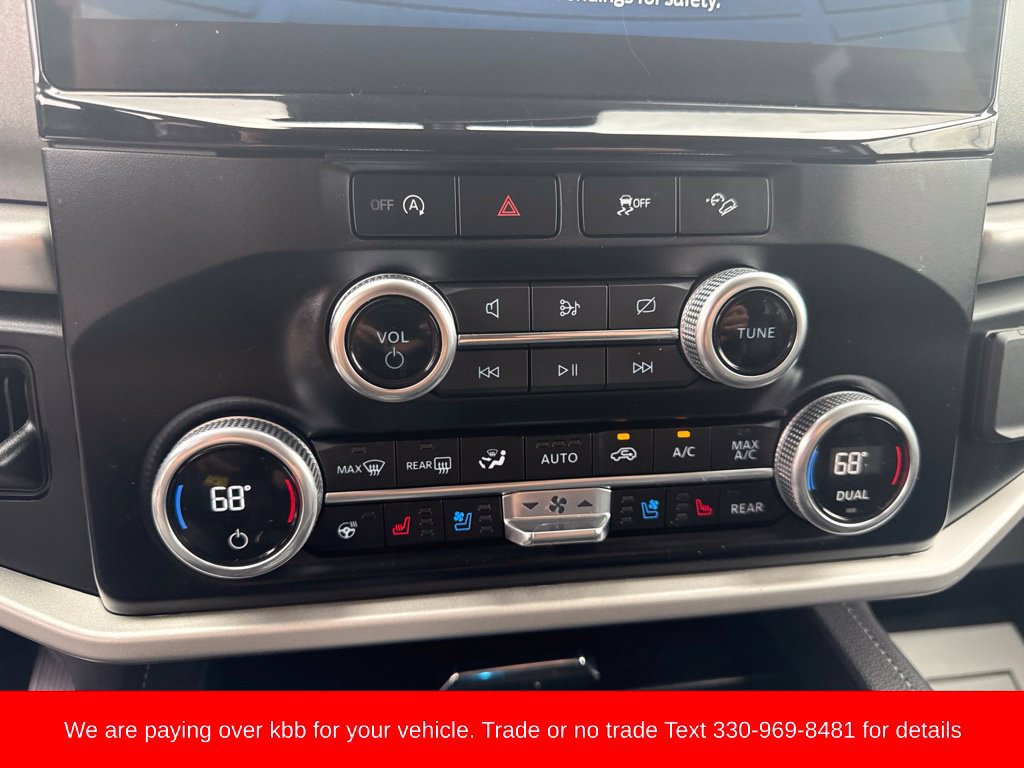 Used 2024 Ford Expedition XLT AWD/4WD image 14