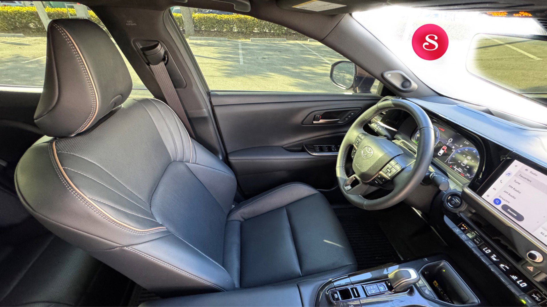 Used 2025 Toyota Crown Platinum image 19