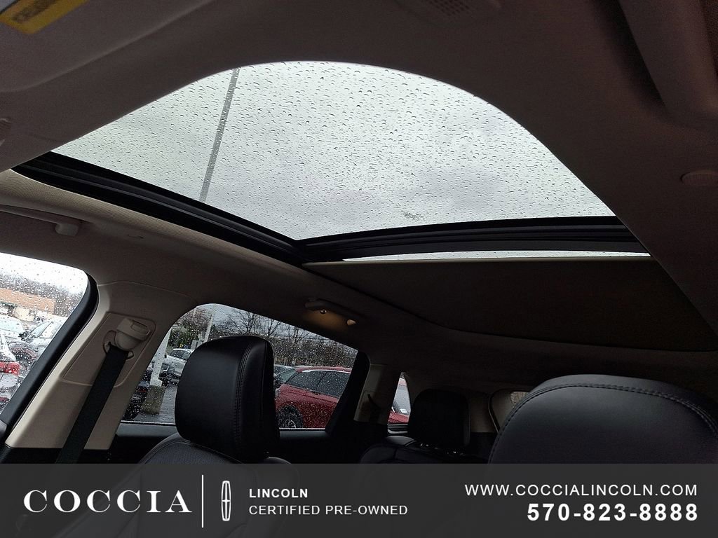 Used 2022 Lincoln Nautilus Reserve image 14