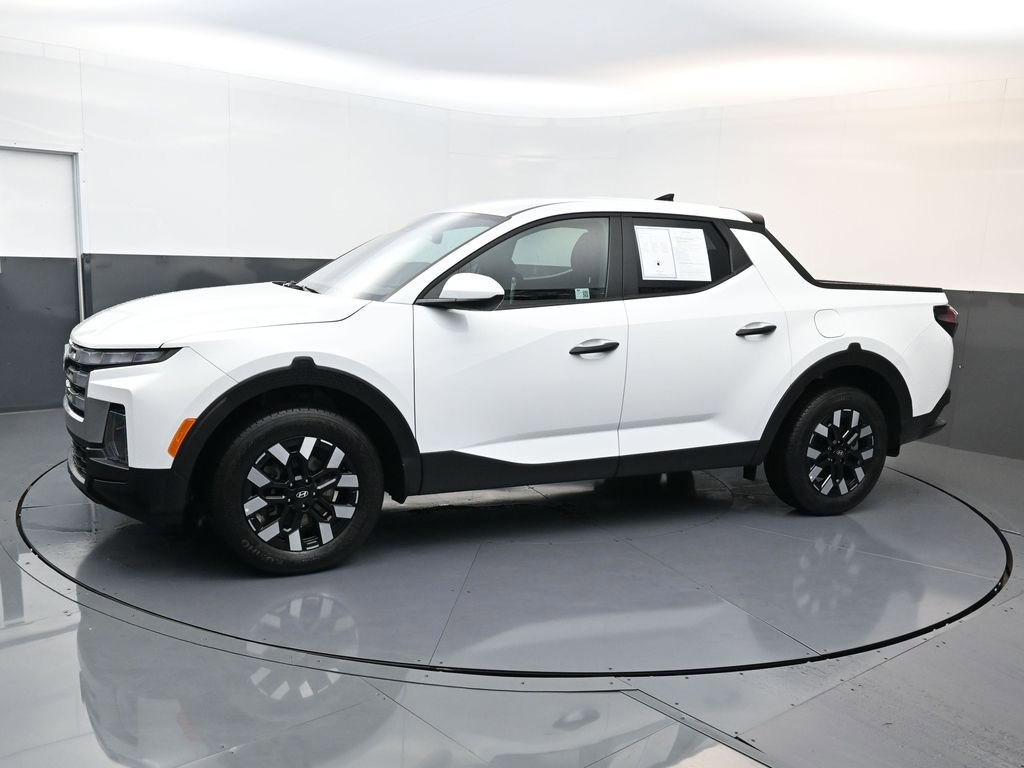 Certified 2025 Hyundai Santa Cruz SE image 7