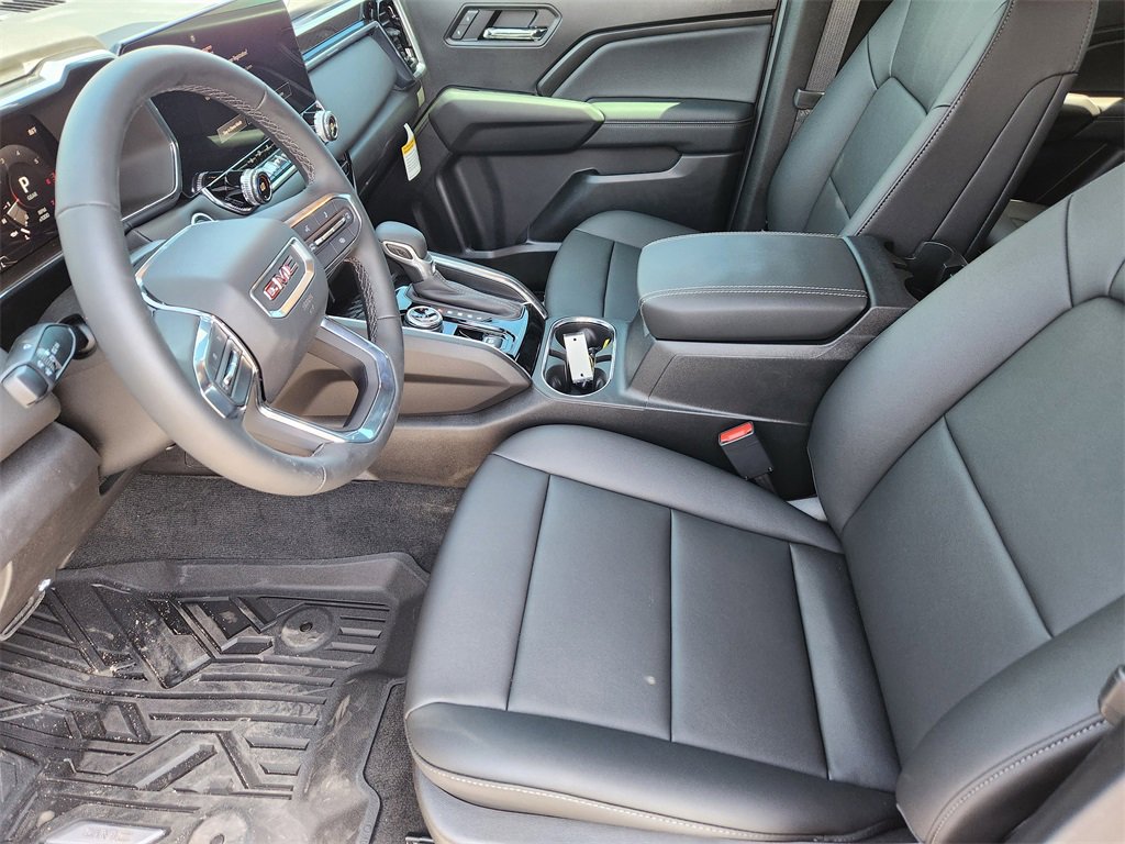 New 2025 GMC Canyon Elevation w/ Convenience Package image 8