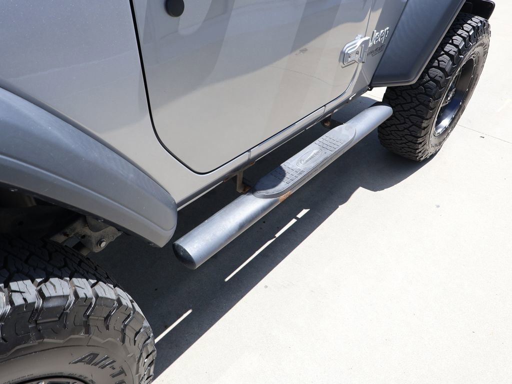 Used 2018 Jeep Wrangler Sport AWD/4WD image 26
