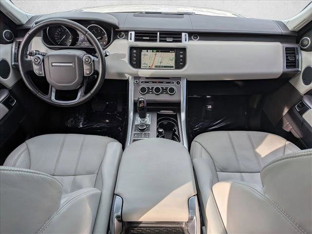 Used 2014 Land Rover Range Rover Sport HSE image 19