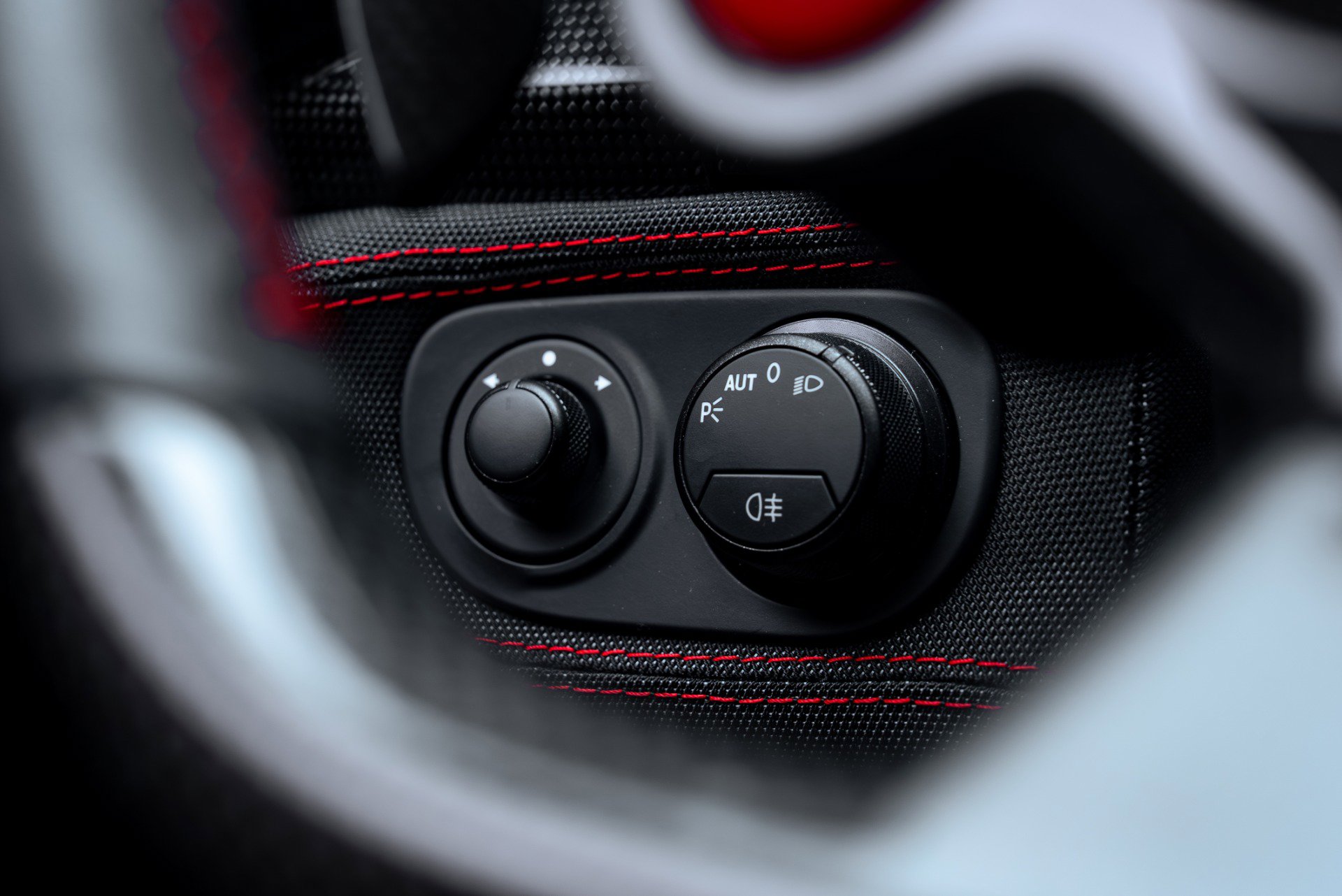 Used 2015 Ferrari 458 Speciale Coupe RWD image 53