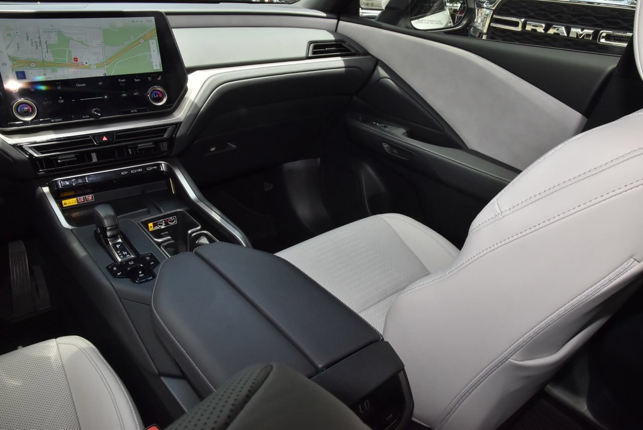 Used 2025 Lexus TX 350 AWD w/ Technology Package image 18