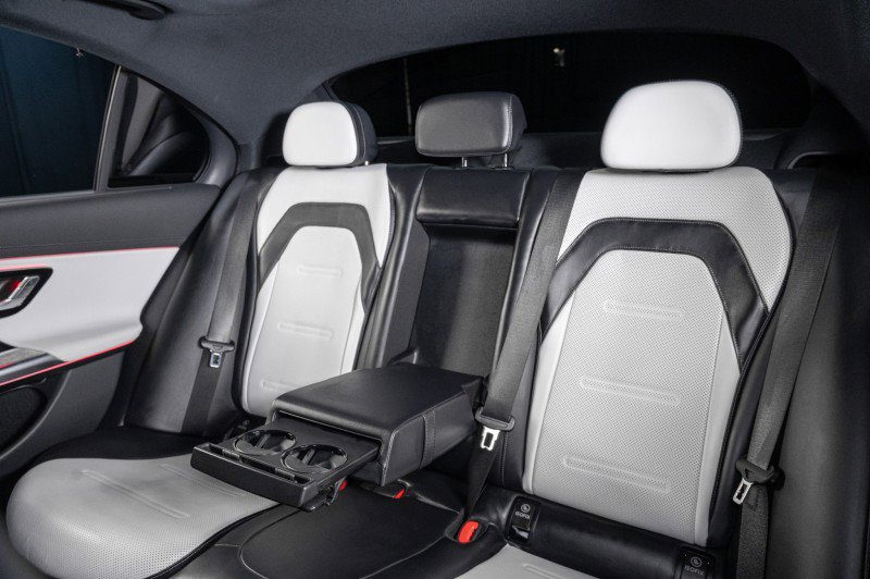 New 2026 Mercedes-Benz E 53 AMG e 4MATIC Sedan image 30