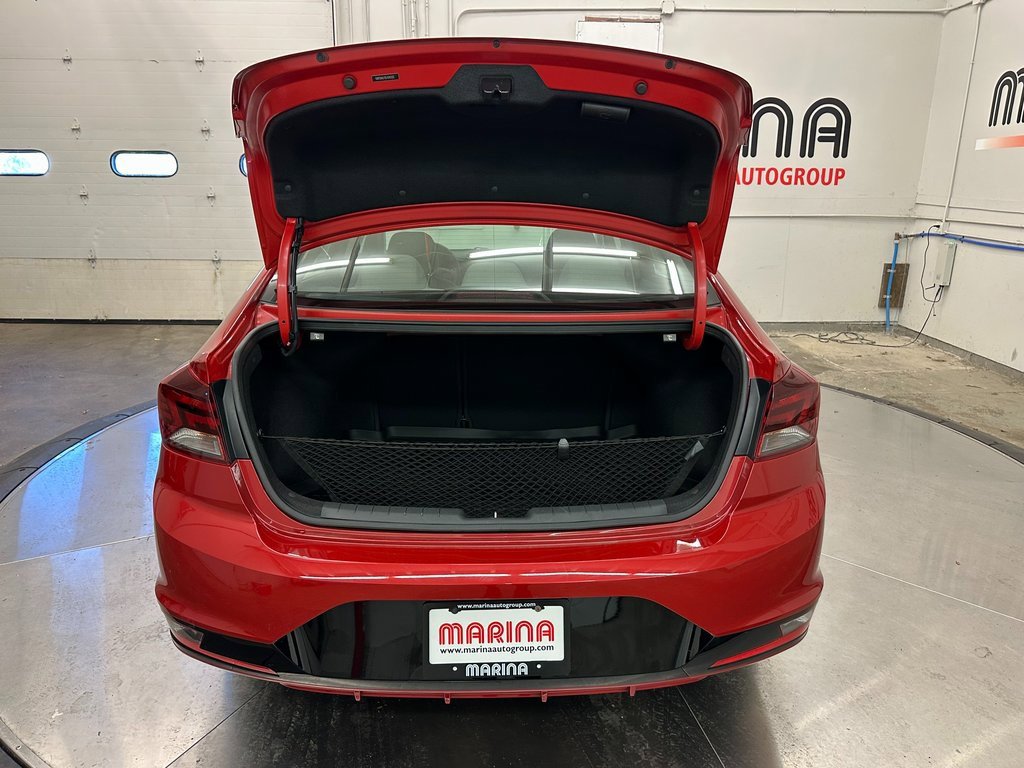 Used 2020 Hyundai Elantra SEL image 15