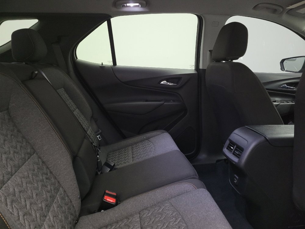 Used 2024 Chevrolet Equinox LT w/ LPO, Floor Liner Package FWD image 19
