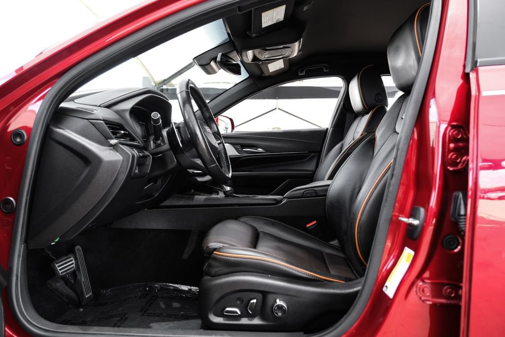 Used 2023 Cadillac CT4 Sport RWD image 4