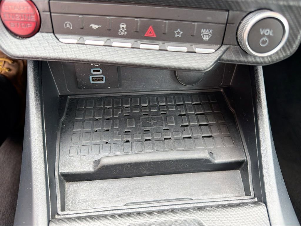 Used 2024 Ford Mustang Premium image 28