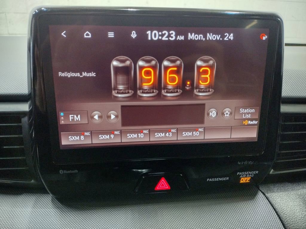 Certified 2022 Hyundai Veloster N Base image 25