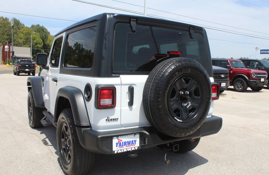 Used 2026 Jeep Wrangler Sport AWD/4WD image 5