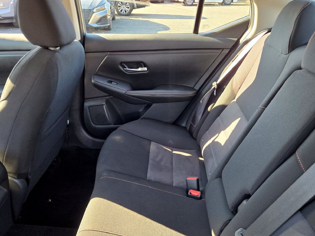 Used 2025 Nissan Sentra SR w/ Trunk Package FWD image 13