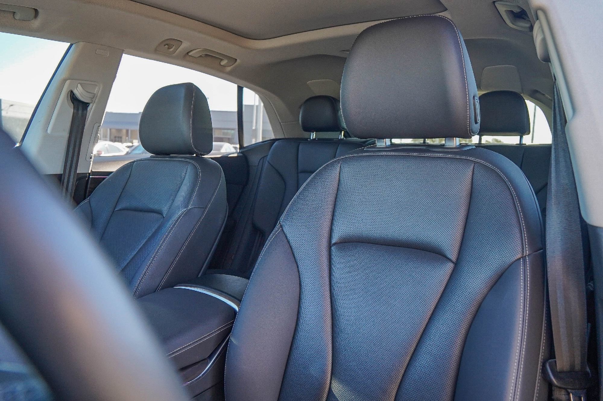 Used 2023 Audi Q8 Prestige w/ Prestige Package image 9