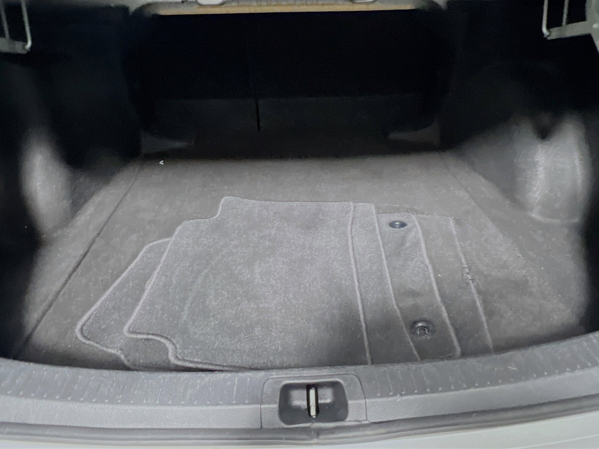 Used 2020 Toyota Corolla LE image 33