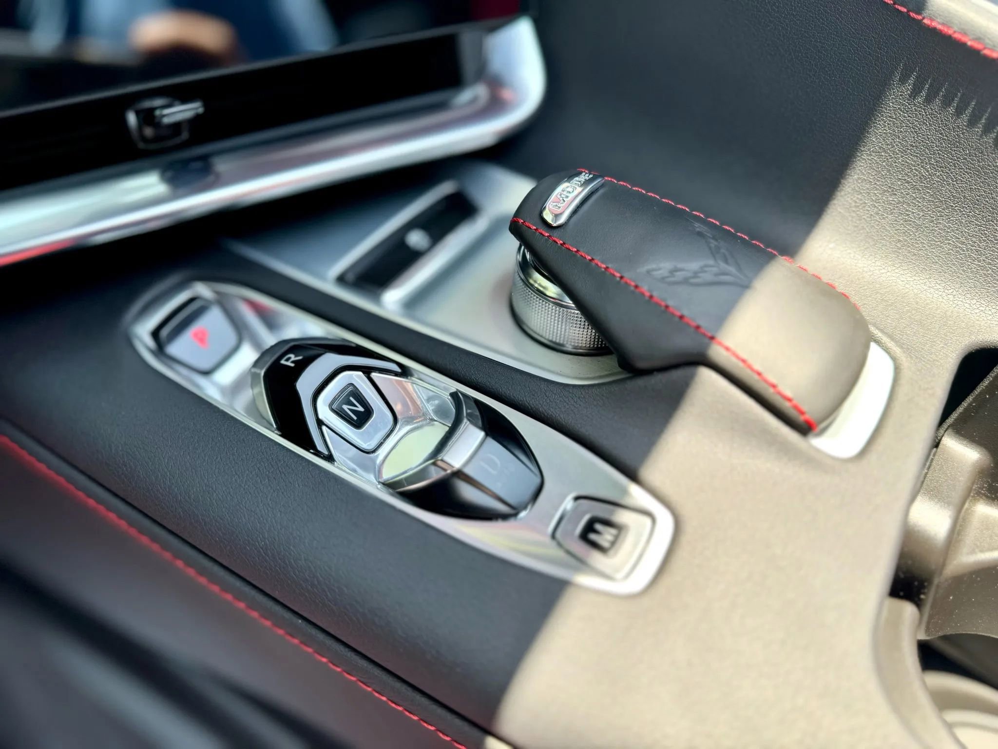 Used 2020 Chevrolet Corvette Stingray Coupe w/ Z51 Performance Package image 19