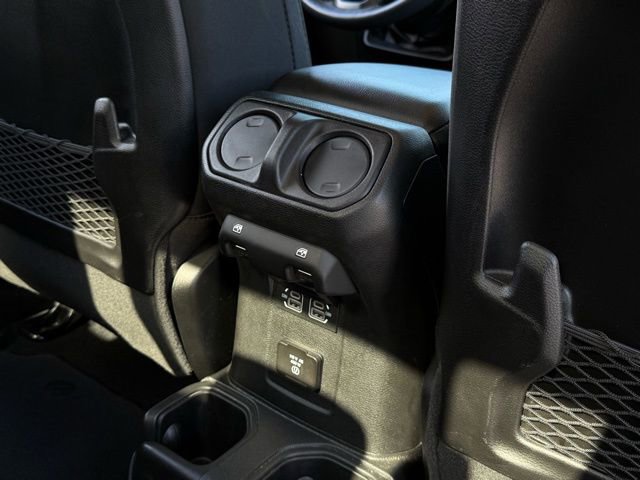 Used 2024 Jeep Gladiator Mojave w/ Convenience Group image 20