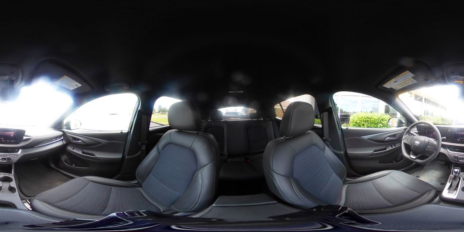 Used 2025 Buick Envista Preferred FWD image 41