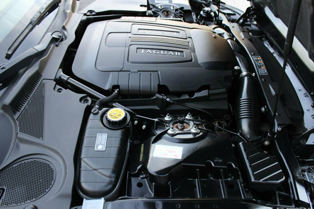 Used 2013 Jaguar XK Touring RWD image 29
