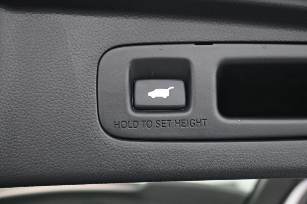 Used 2026 Honda CR-V EX-L image 37