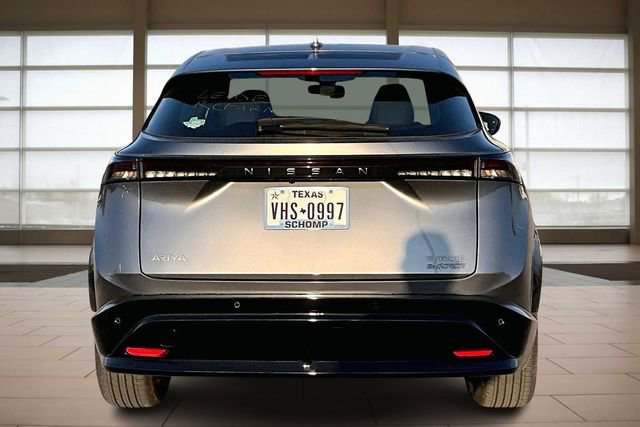 Used 2023 Nissan Ariya AWD image 4