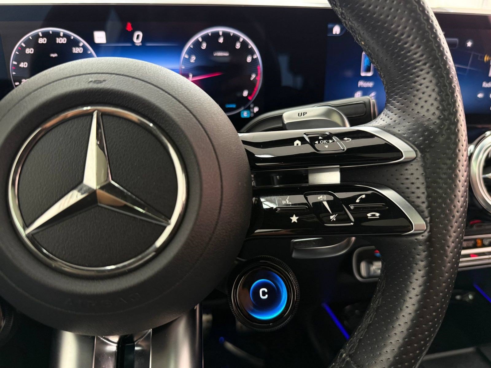 Certified 2024 Mercedes-Benz GLA 35 AMG 4MATIC image 31